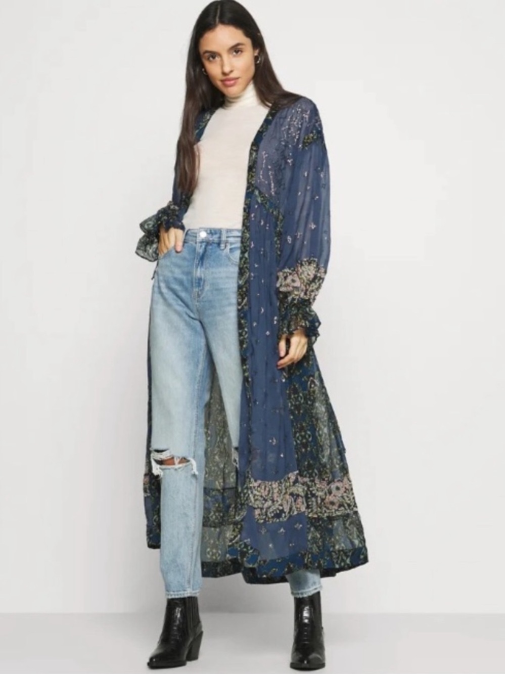 Free People Samira Maxi Top
Kimono - Picture 3 of 6